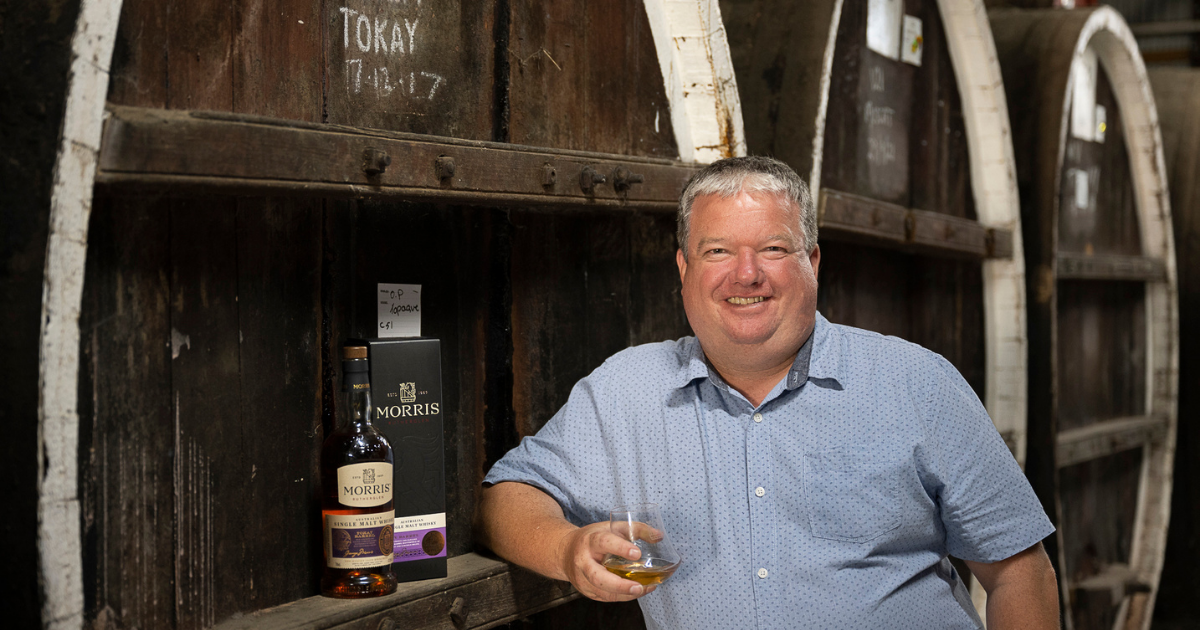 A Yarn with Morris Head Distiller Darren Peck